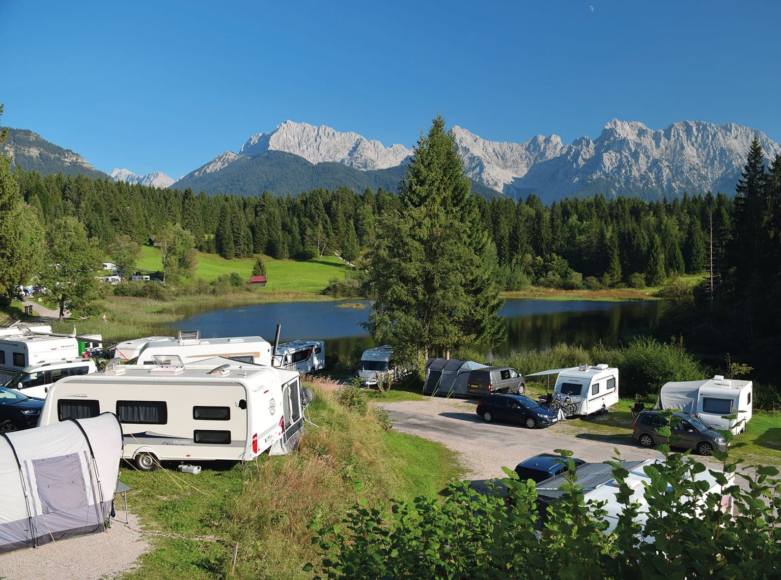 Alpen-Caravanpark-Tennsee-Campingplatz.jpg