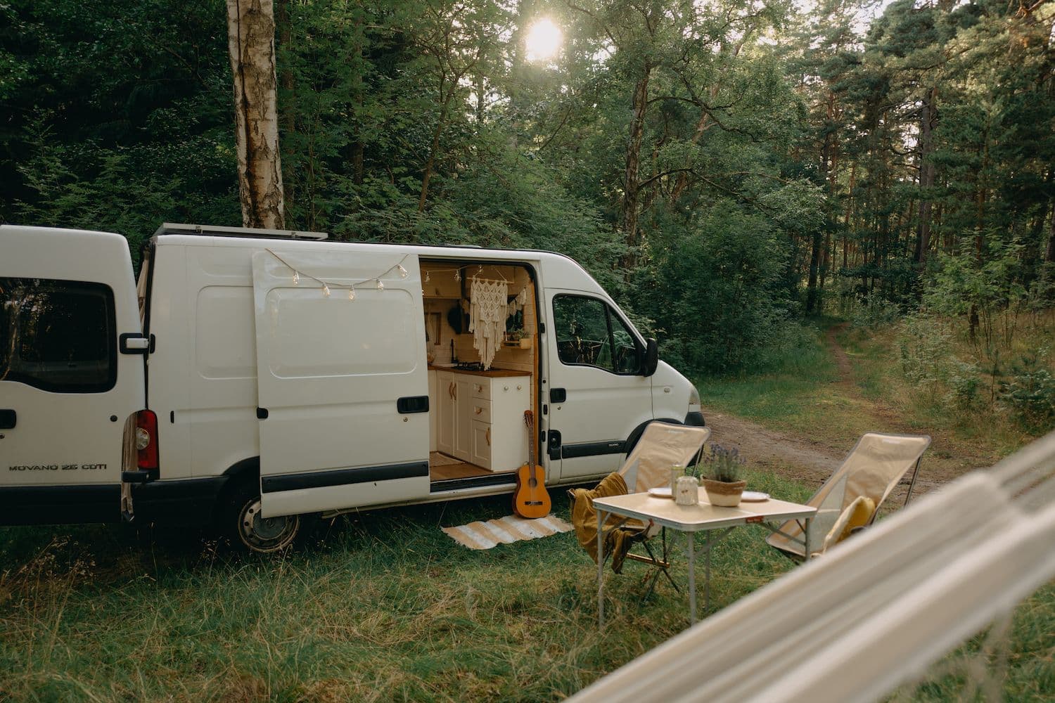 Wildcamping-Wohnmobil-Wald.jpg